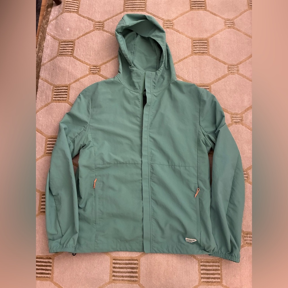 Wellen Light Full Zip Hooded Jacket